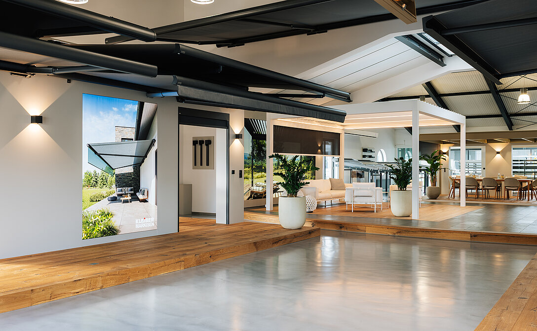 Ausstellung mit Glasdach