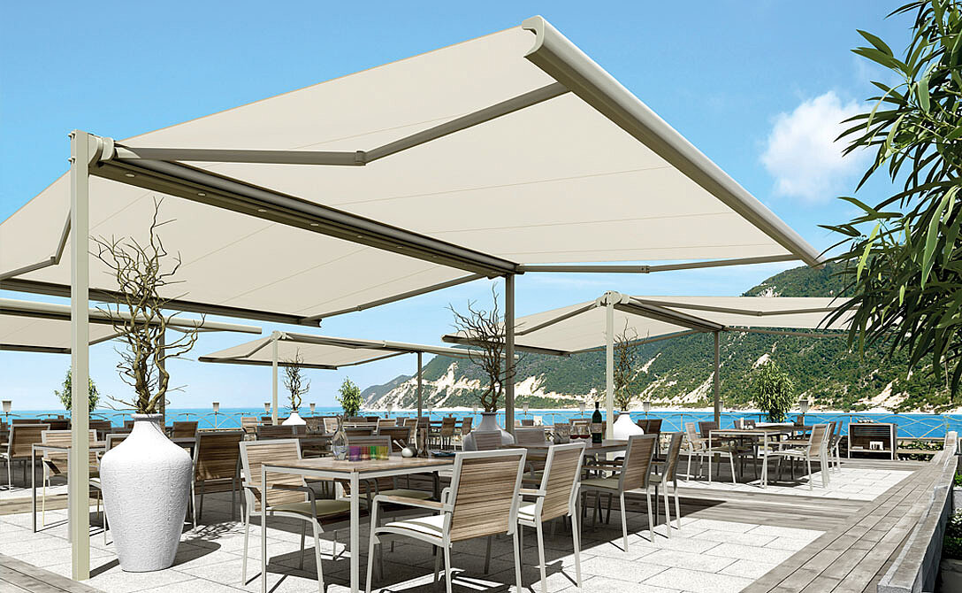 BOXMOBIL freistehende Markise auf Terrasse