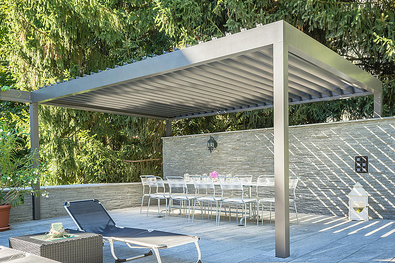 BAVONA TP6500 formschöner Terrassen-Pavillon mit neigbaren Aluminium-Lamellen