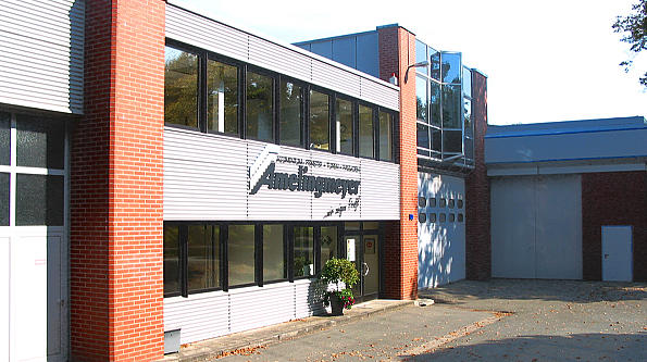KLAIBER Fachpartner Firma Amelingmeyer Metallbau Firmengebäude 